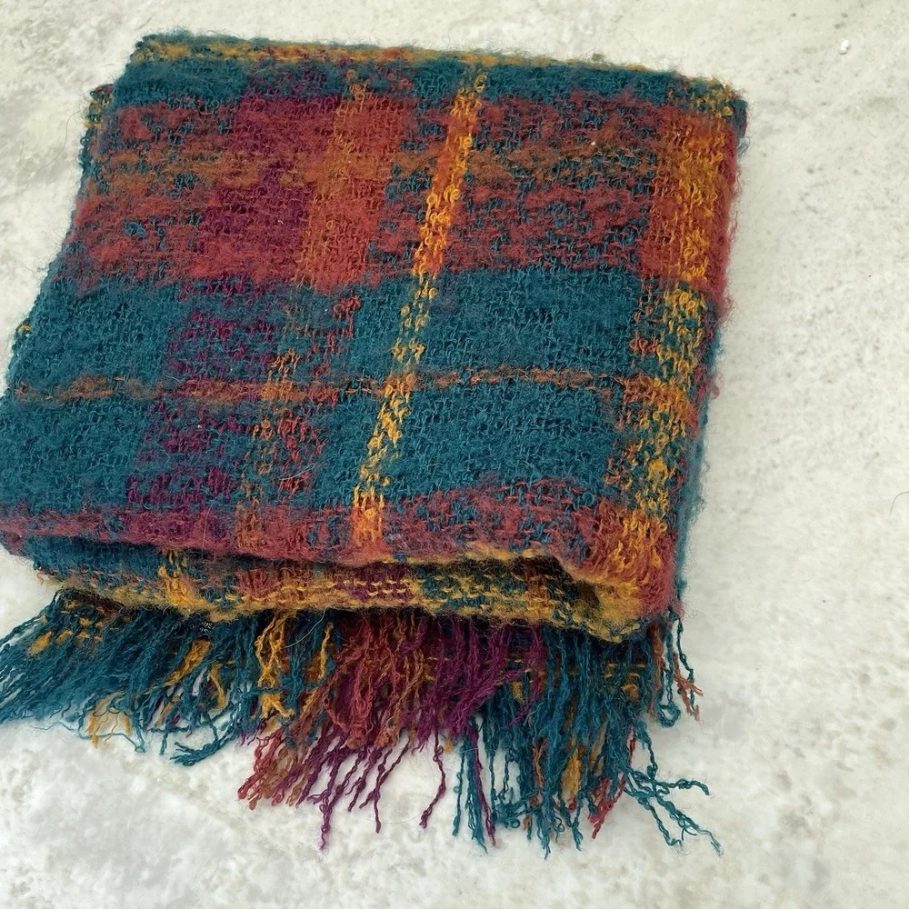 Vintage Totes Plaid Scarf Multicolor Fringed Acrylic Made in Taiwan 62